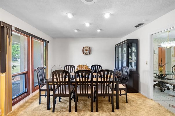 Chandelier, Dining room, Interior, Recessed Lighting