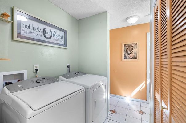 Interior, Washer