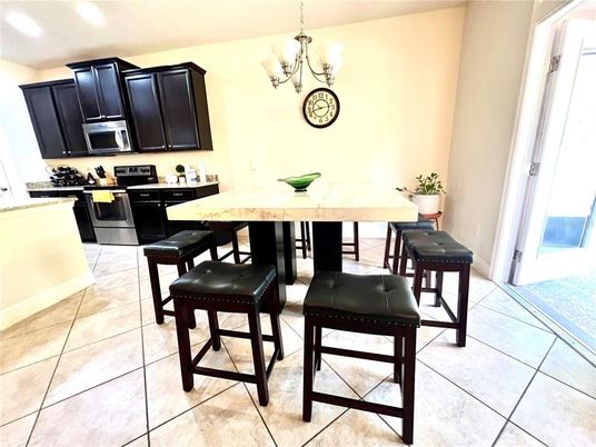 Chandelier, Dining room, Interior, Kitchen