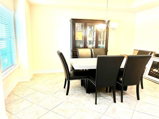 Dining room, Interior, Pendant Lights
