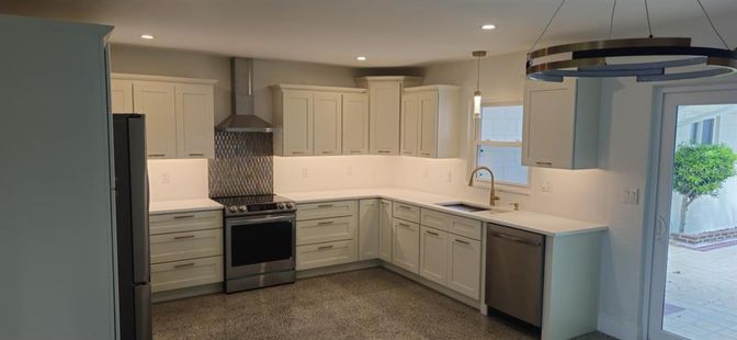 Interior, Kitchen, Pendant Lights, Recessed Lighting, Stainless Steel Appliances