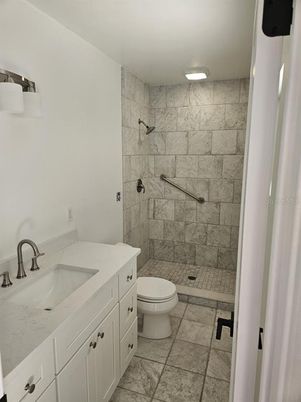 Bathroom, Interior, Stone Walls