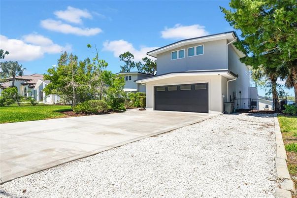 Attached, Backyard, Exterior, Facade, Modern
