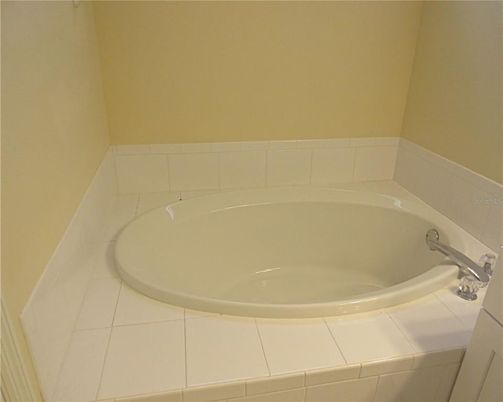 Bathroom, Interior, Tile Countertops
