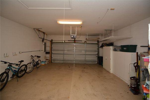 Garage, Interior