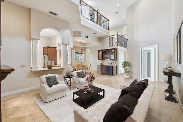 Chandelier, Dining room, Interior, Living room, Pendant Lights, Recessed Lighting