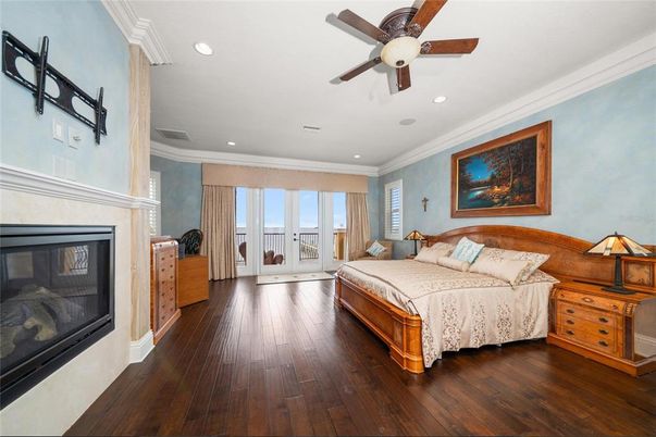Bedroom, Fireplace, Interior, Recessed Lighting, Wood Texture Flooring