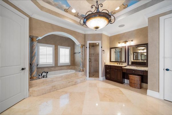 Bathroom, Interior, Recessed Lighting