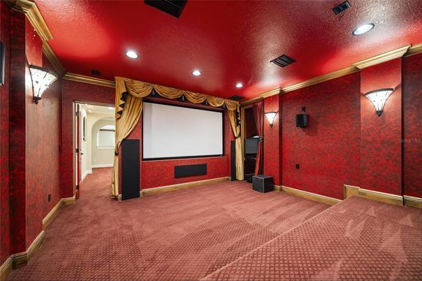 Interior, Projection Screen, Recessed Lighting, Theatre Room