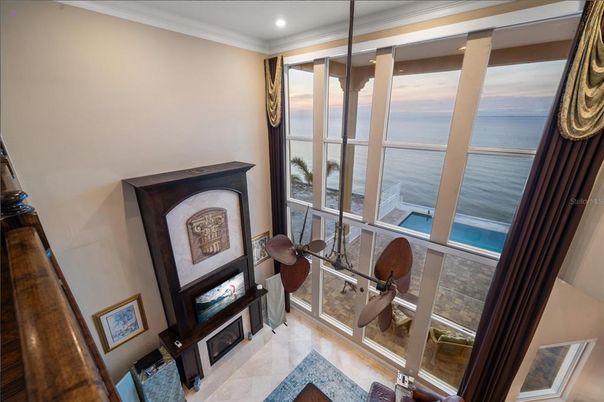 Fireplace, Interior, Recessed Lighting, Water