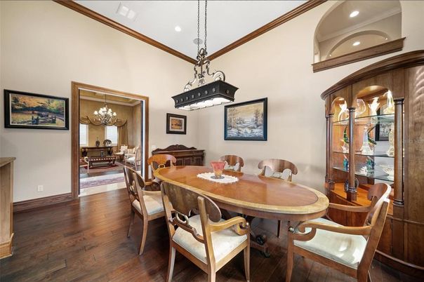 Chandelier, Dining room, Interior, Pendant Lights, Recessed Lighting, Wood Texture Flooring