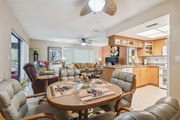 Dining room, Interior, Kitchen, Living room