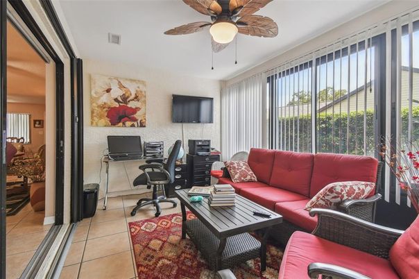Home Office, Interior, Living room