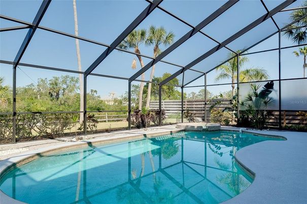 Glass Ceilings, Interior, Pool, Sun Room, Water