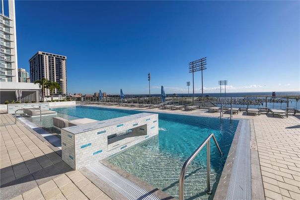 Exterior, Pool, Water