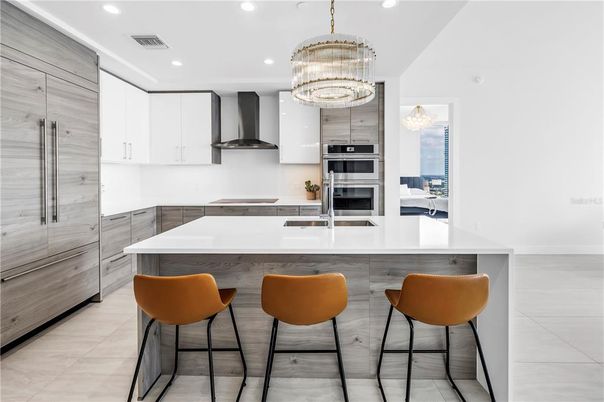 Chandelier, Interior, Kitchen, Recessed Lighting, Stainless Steel Appliances