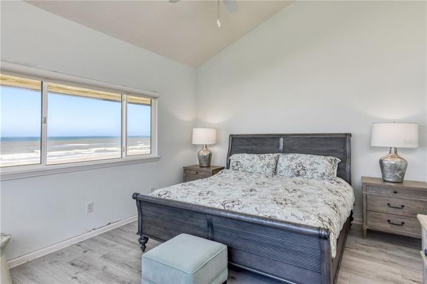 Bedroom, Interior, Water, Wood Texture Flooring