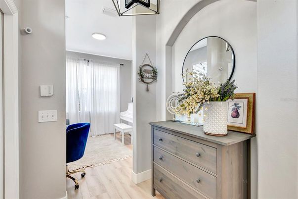 Home Office, Interior, Recessed Lighting, Wood Texture Flooring