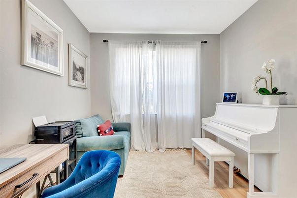 Home Office, Interior, Piano, Wood Texture Flooring