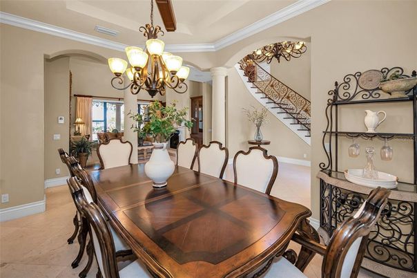 Chandelier, Dining room, Interior