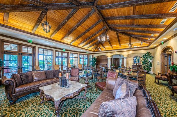 Dining room, Interior, Living room, Recessed Lighting, Wooden Beams, Wooden Ceilings