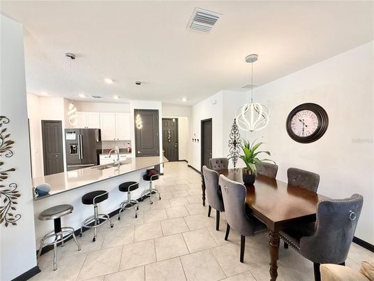 Dining room, Interior, Kitchen, Pendant Lights, Recessed Lighting, Stainless Steel Appliances