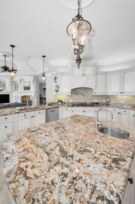 Interior, Kitchen, Pendant Lights