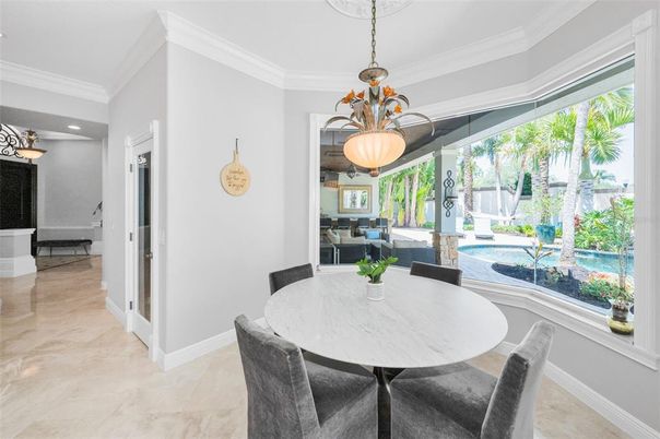 Dining room, Interior, Pendant Lights