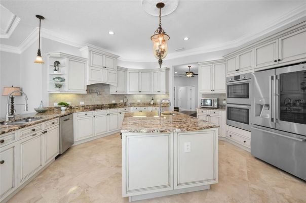 Interior, Kitchen, Pendant Lights, Recessed Lighting, Stainless Steel Appliances