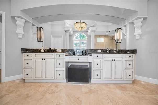Bathroom, Dual Sink Vanities, Interior