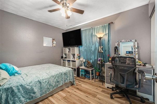 Bedroom, Home Office, Interior, Wood Texture Flooring