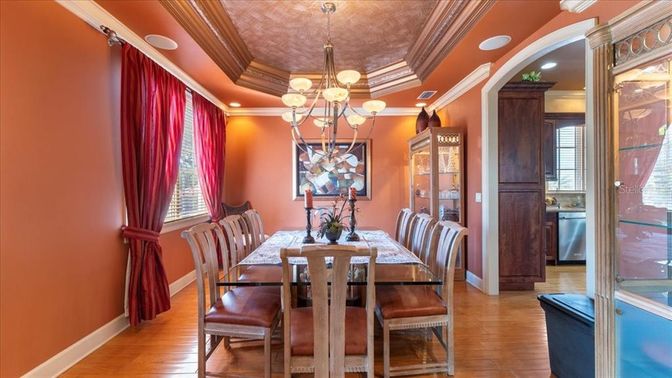 Chandelier, Dining room, Interior, Recessed Lighting, Wood Texture Flooring