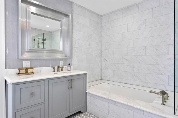 Bathroom, Interior, Marble Walls, Recessed Lighting