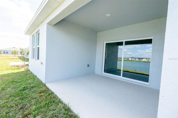 Exterior, Water