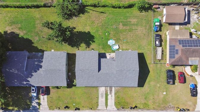 Exterior, Drone