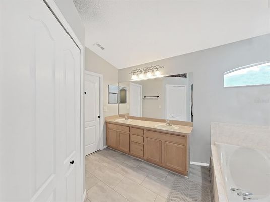 Bathroom, Dual Sink Vanities, Interior