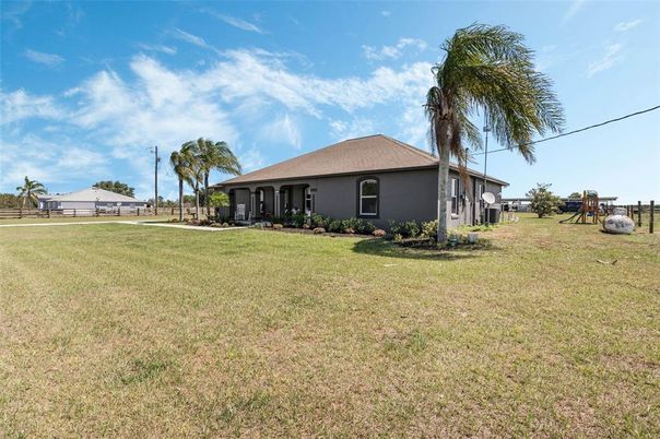 Backyard, Exterior, Playground