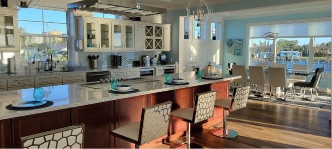 Dining room, Interior, Kitchen, Pendant Lights, Wood Texture Flooring