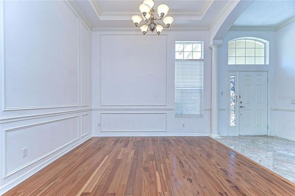 Chandelier, Empty room, Interior, Wood Texture Flooring