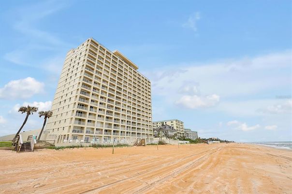Exterior, Facade, Condo Building