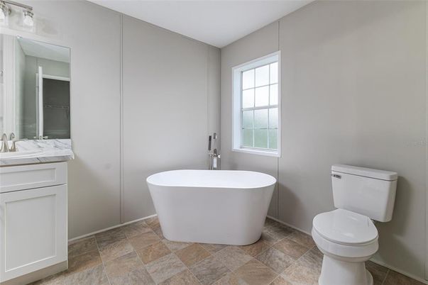 Bathroom, Free Standing Baths, Interior