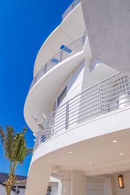 Exterior, Facade, None