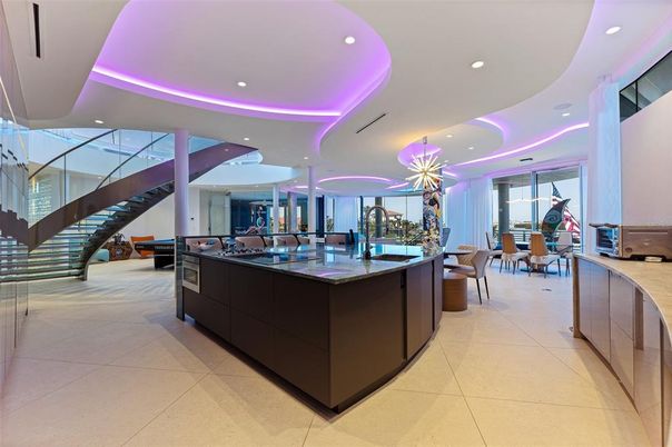 Dining room, Interior, Kitchen, Recessed Lighting