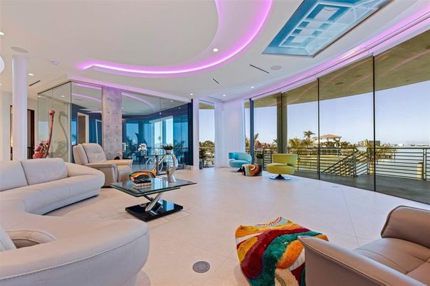 Interior, Living room, Recessed Lighting