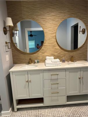 Bathroom, Dual Sink Vanities, Interior