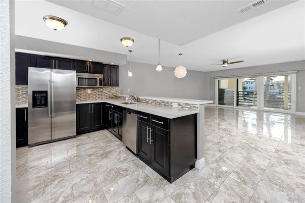 Interior, Kitchen, Pendant Lights, Stainless Steel Appliances