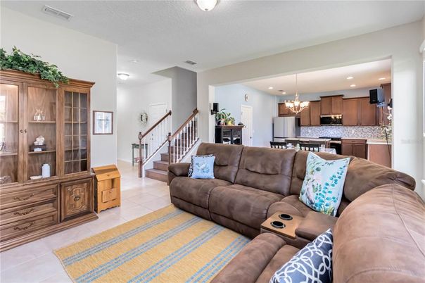 Interior, Kitchen, Living room, Pendant Lights, Recessed Lighting, Stainless Steel Appliances