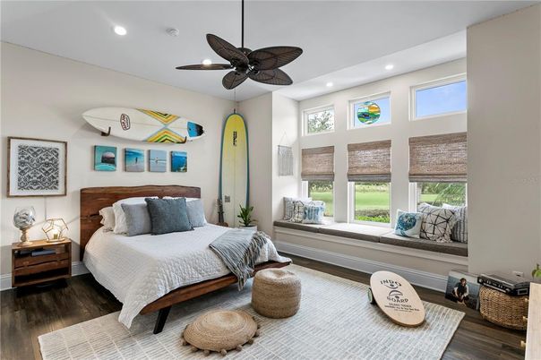 Bedroom, Interior, Recessed Lighting, Wood Texture Flooring