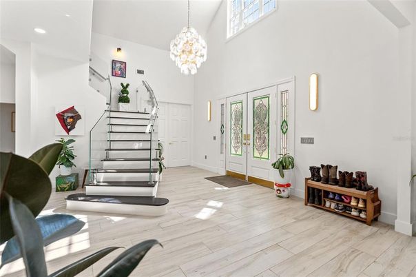 Interior, Pendant Lights, Recessed Lighting, Wood Texture Flooring