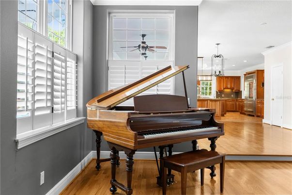 Interior, Kitchen, Pendant Lights, Piano, Recessed Lighting, Wood Texture Flooring